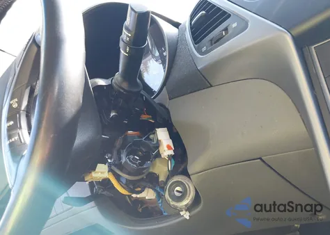 2015 Hyundai Elantra Limited from USA, damaged, VIN 5NPDH4AE4FH551264